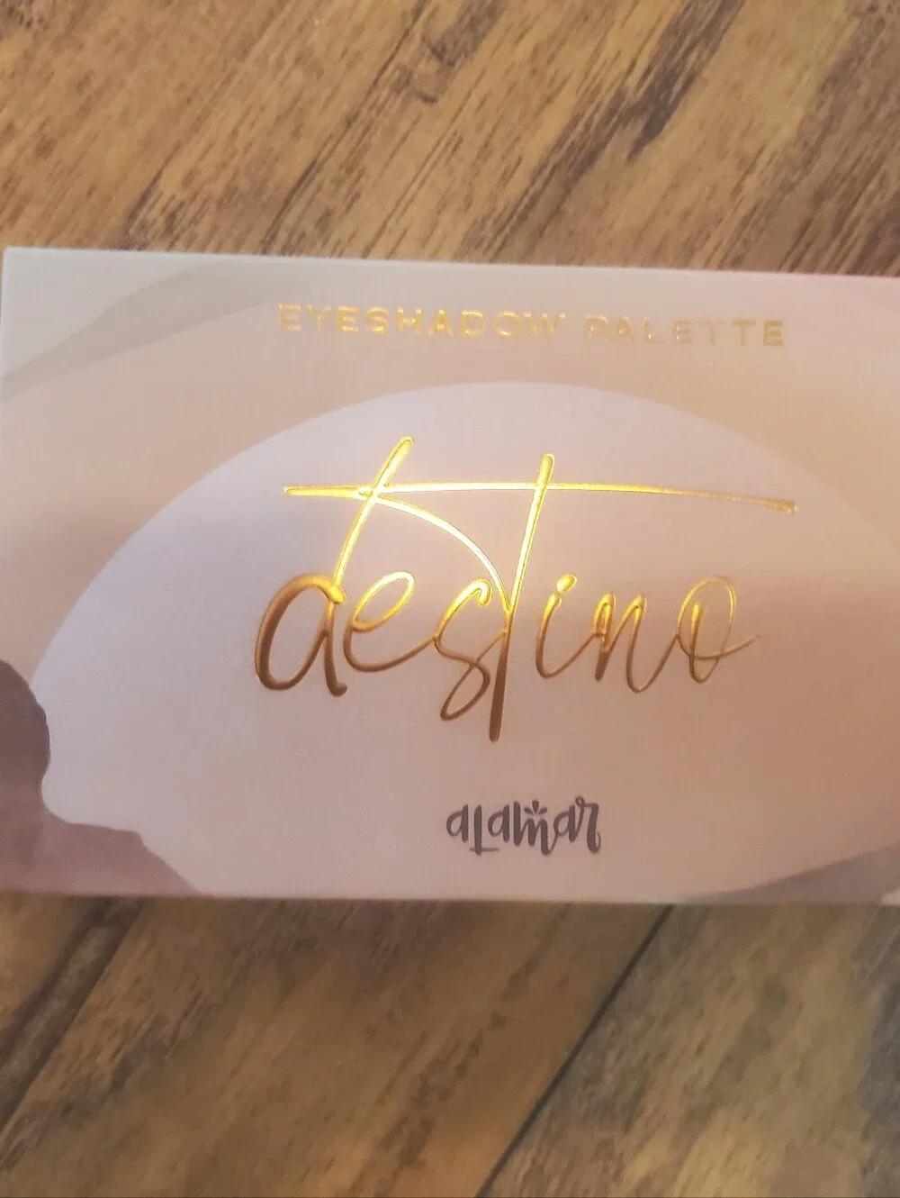 Alamar Cosmetics Destino 10-Pan Eyeshadow Palette